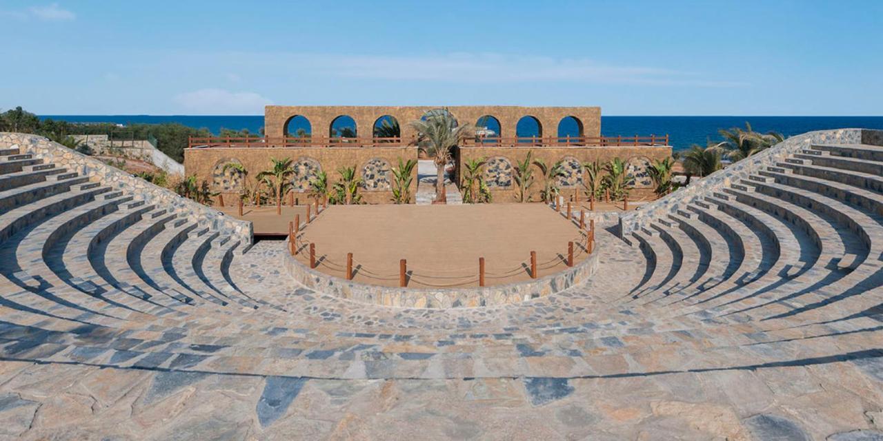 Noah'S Ark Deluxe Hotel & Spa Фамагуста Экстерьер фото